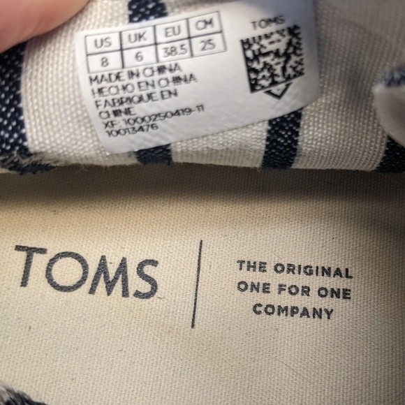 TOMS women's Bota Boots gray canvas sneakers - EUC - very clean! 8 - Picture 5 of 5